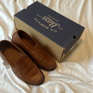 G.H.  Bass & Co Men’s Loafer